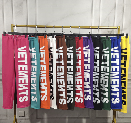 Vetements Logo Sweatpants